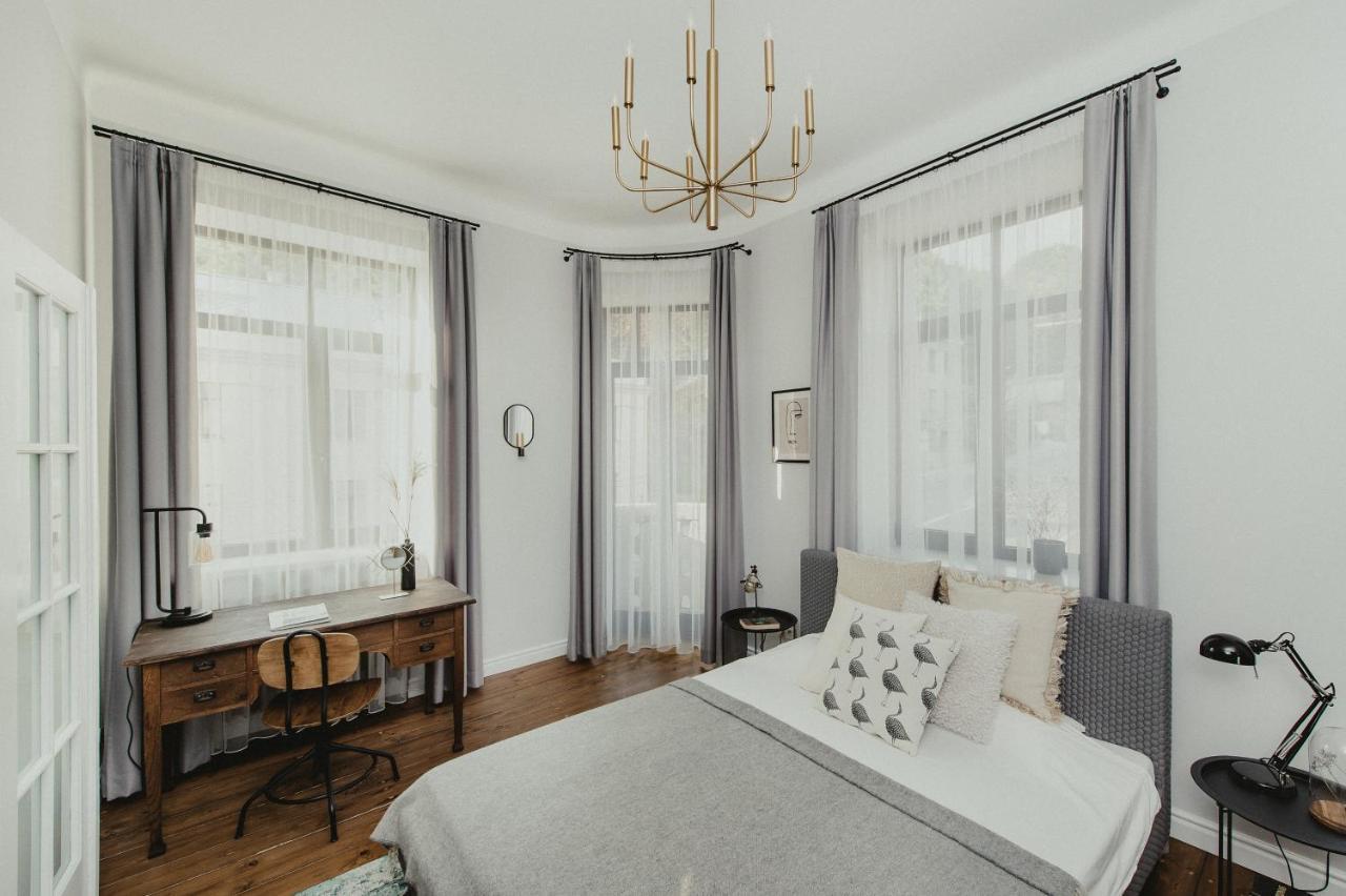 Cozy Apartment Near Zalgirio Arena By Urban Rent Каунас Екстериор снимка