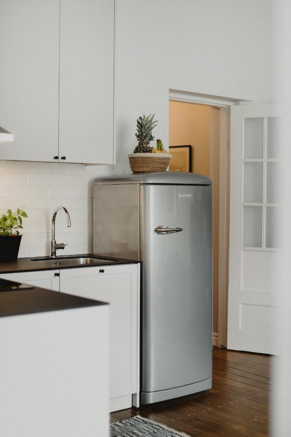 Cozy Apartment Near Zalgirio Arena By Urban Rent Каунас Екстериор снимка